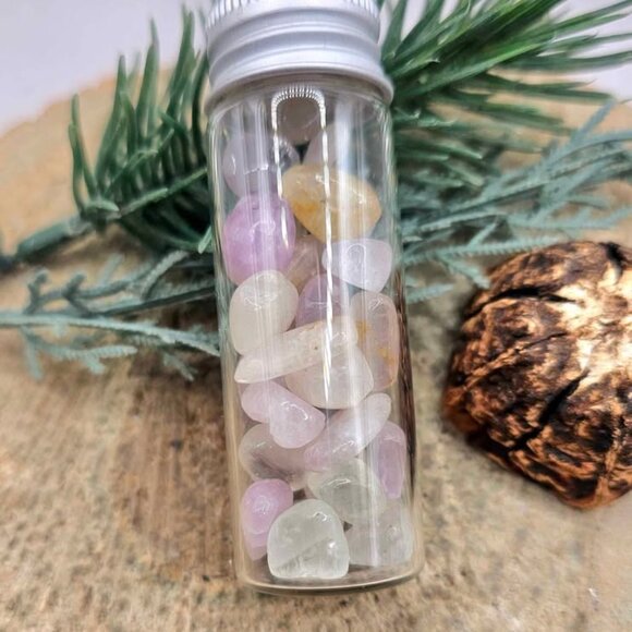 A Bottle Of Nature Kunzite Polished Stone Chips - Picture 2 of 6